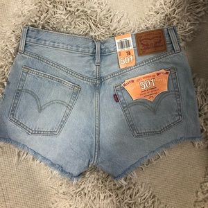 Levi Denim Shorts NWT
